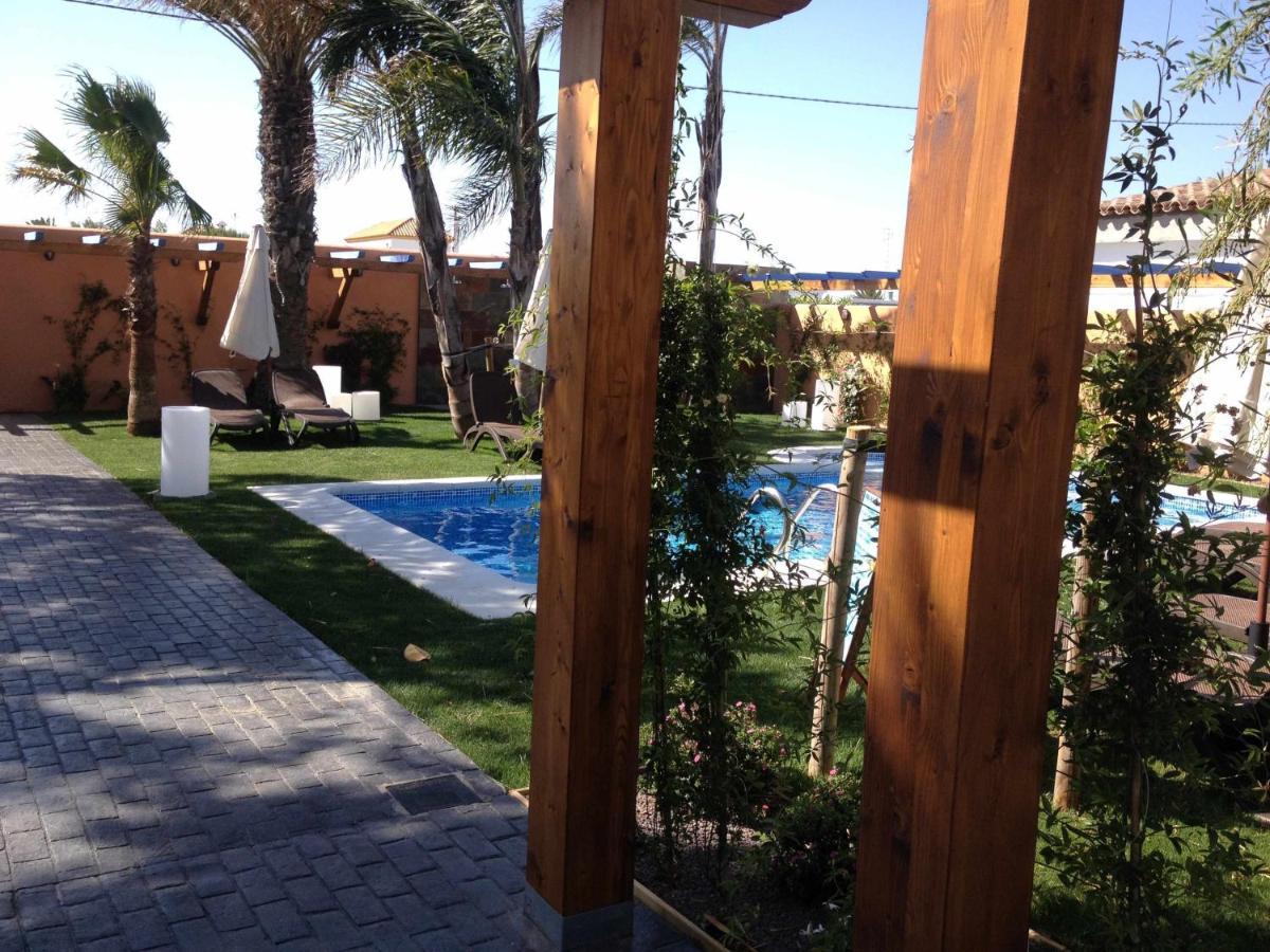 Casa Bungalows Con Jardin Privado Y Piscina Compa Cádiz Eksteriør bilde