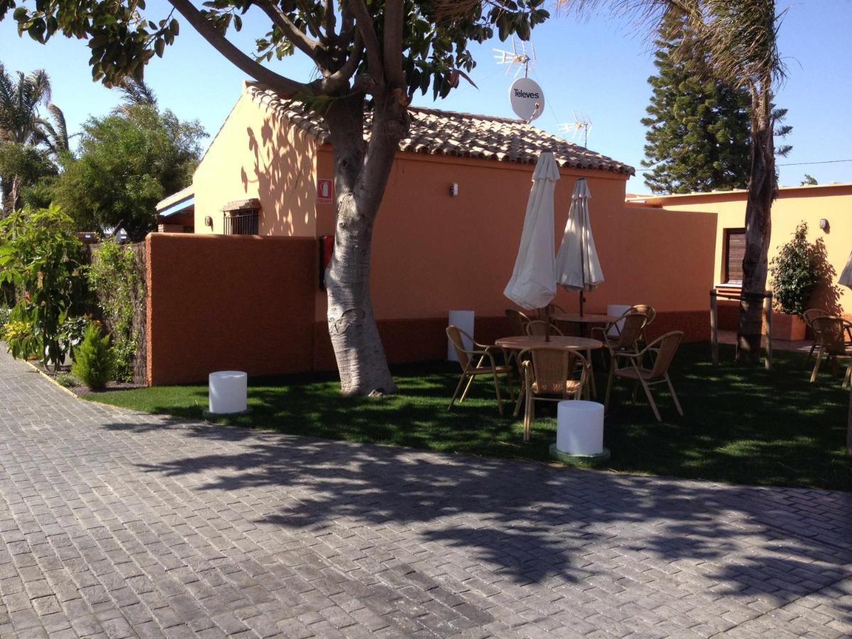 Casa Bungalows Con Jardin Privado Y Piscina Compa Cádiz Eksteriør bilde